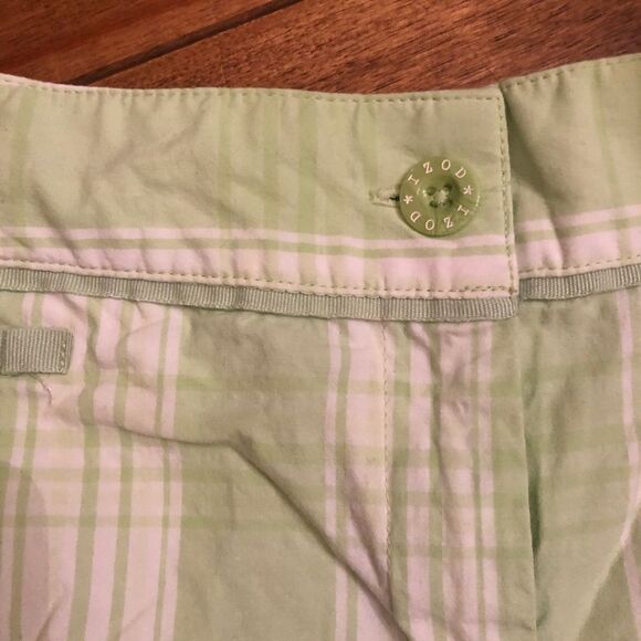 IZOD Golf Shorts green plaid size 2 - Picture 2 of 6